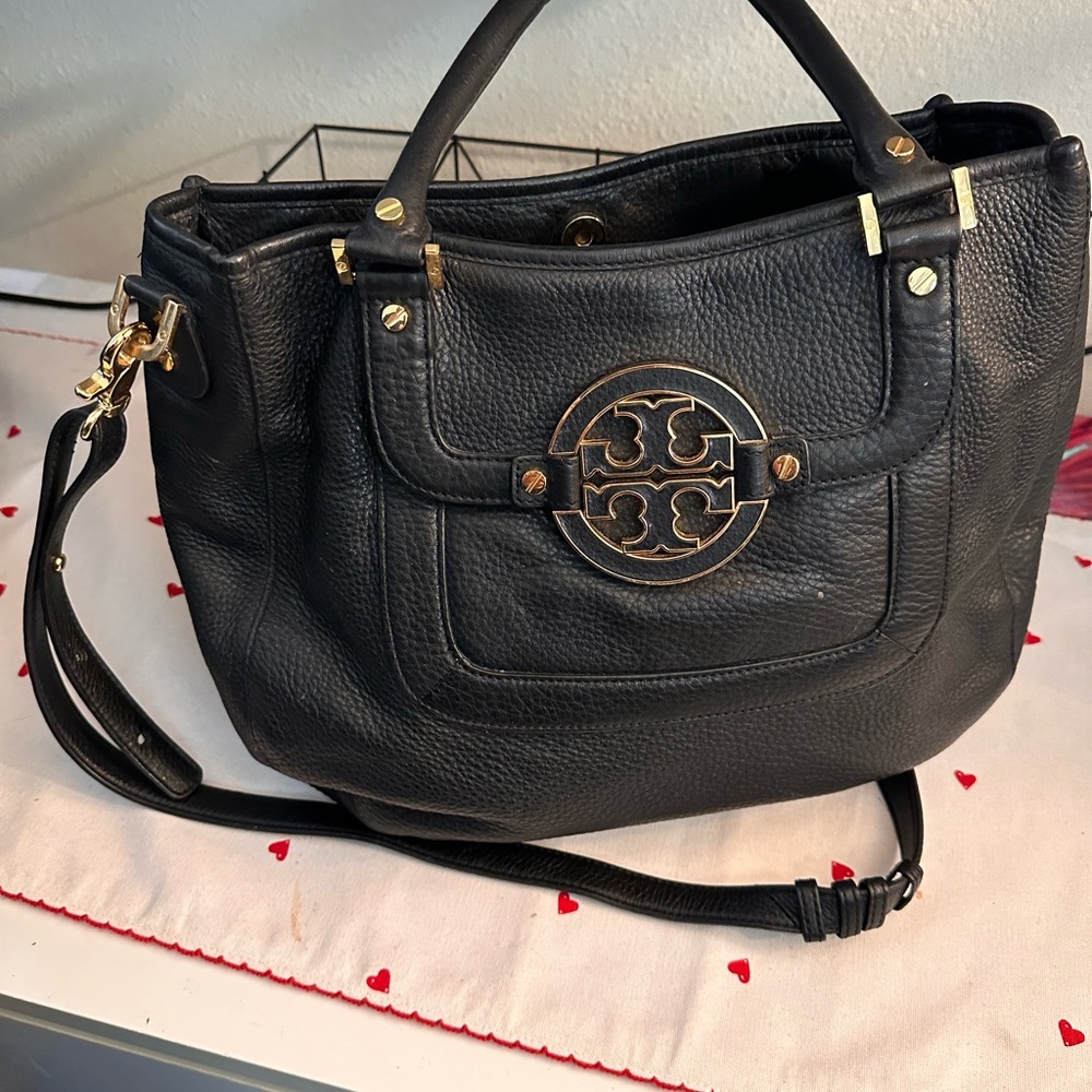 Tory Burch - Picture 2 of 5